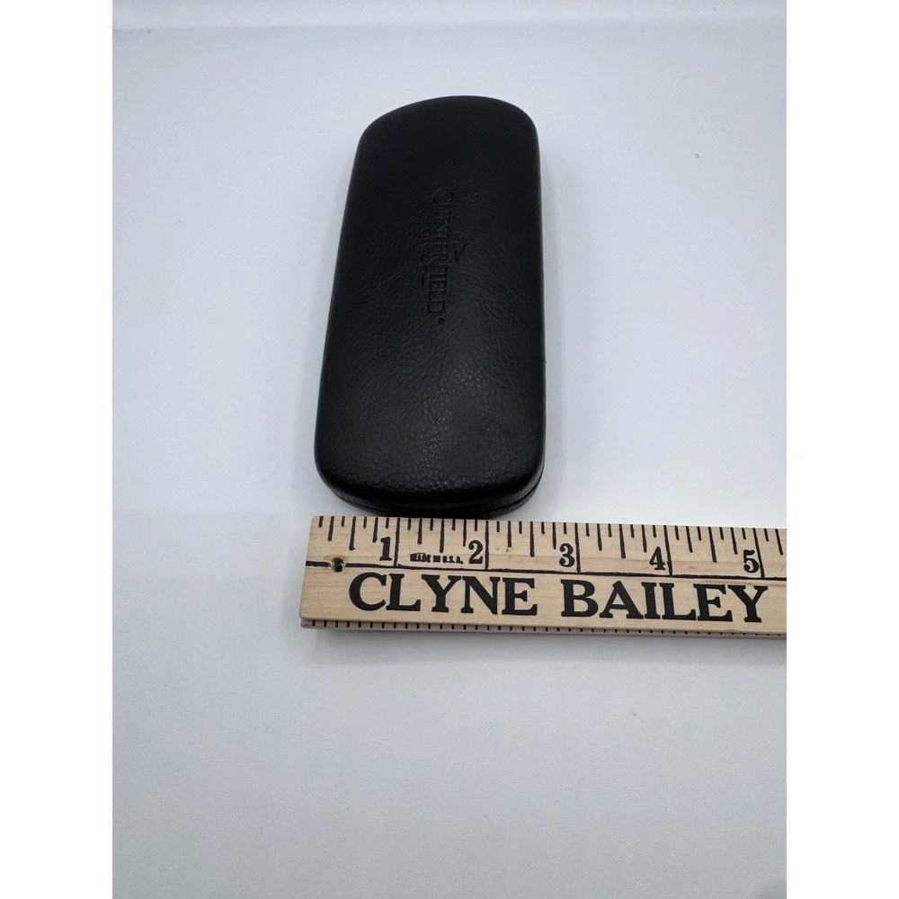 Chesterfield XL Eyeglasses Black Hard Clamshell Eyeglasses Case